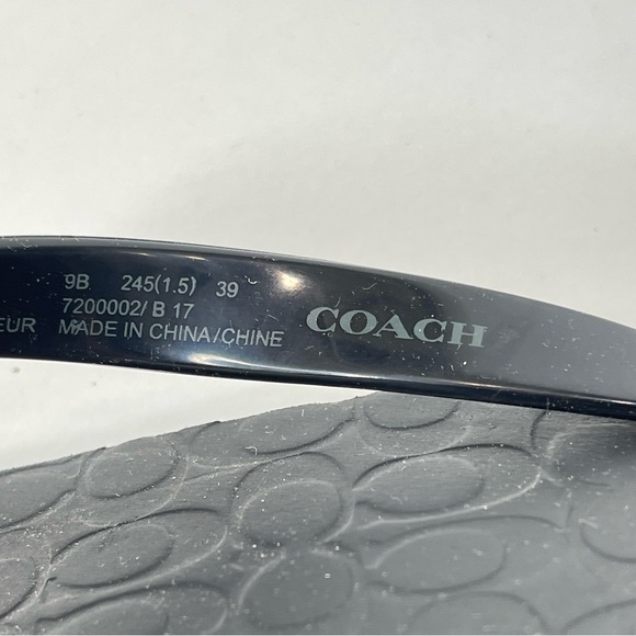 Coach Abbigail Flip Flops Turnlock Logo Thong Rubber Sandals Size 9 vacation - Picture 5 of 8